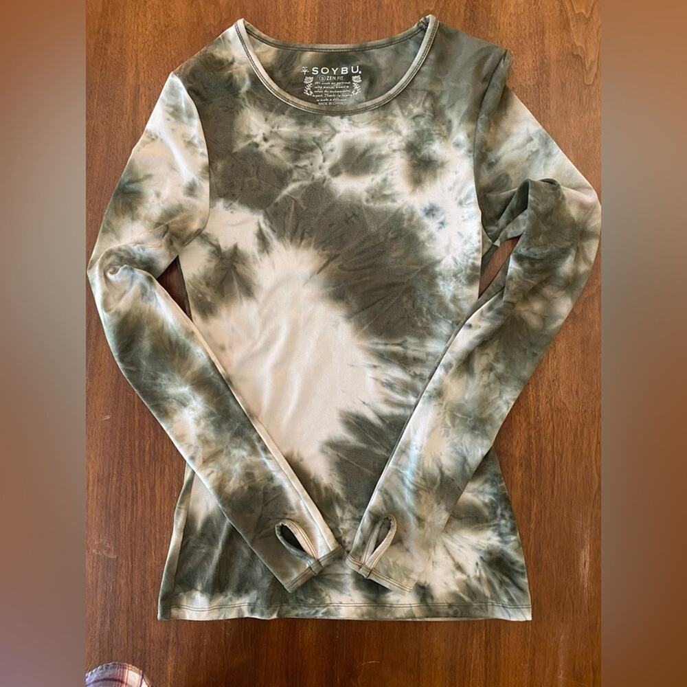 Soybu Shirt Tie Dye Green and White Fitted Long Sleeve Tee Thumb Holes Small